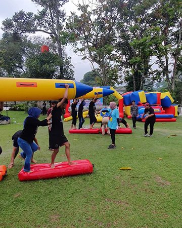 Outbound Inflatable